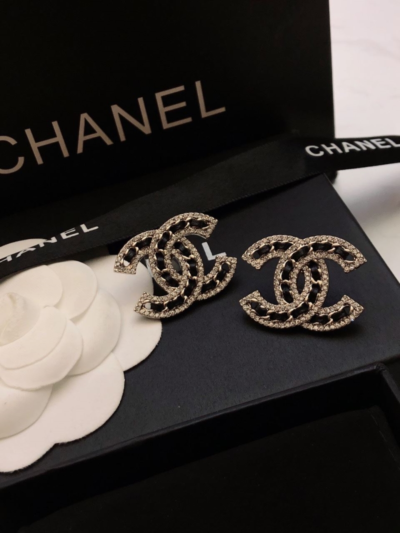 Ch**el earrings
